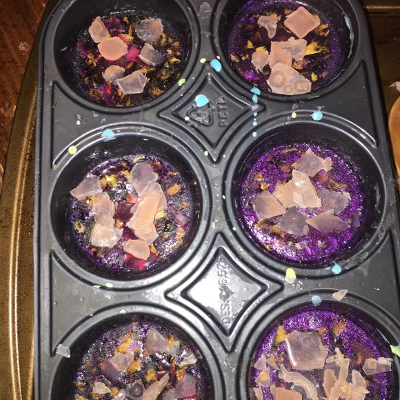 Rose and charcoal - Picture 3 of 5